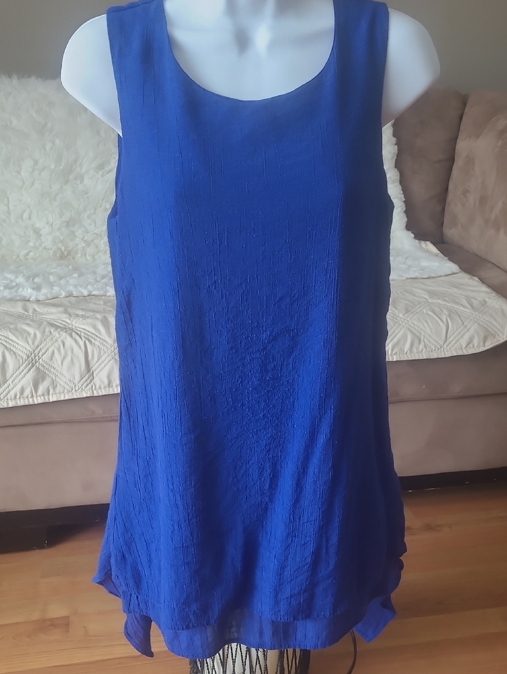 Women’s Sleeveless Blue Scoop Neck Tank Top